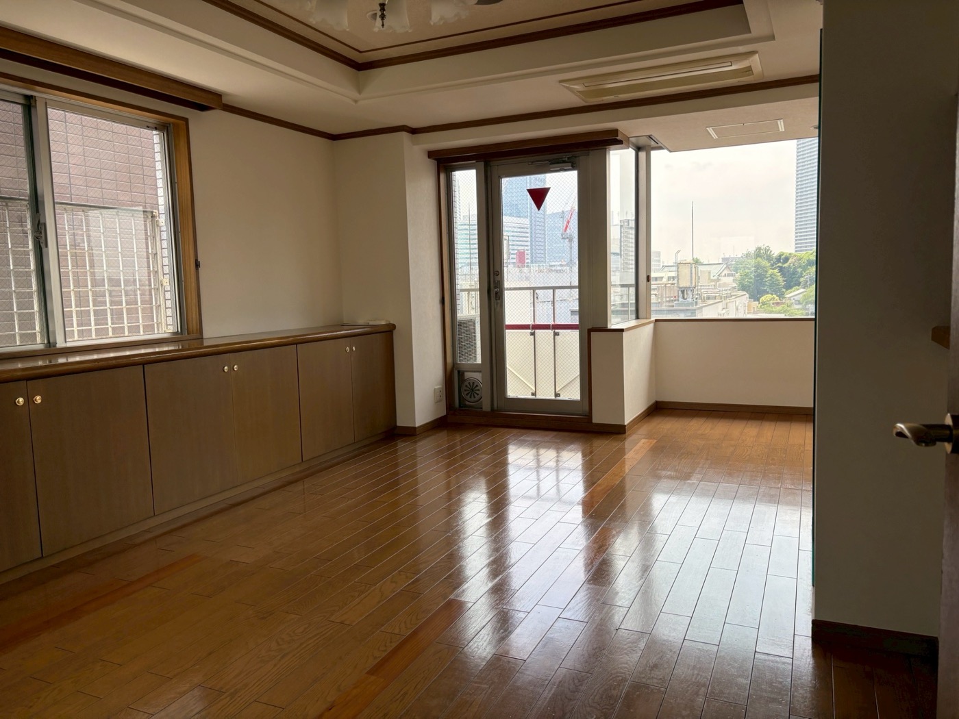 改装前の広い部屋